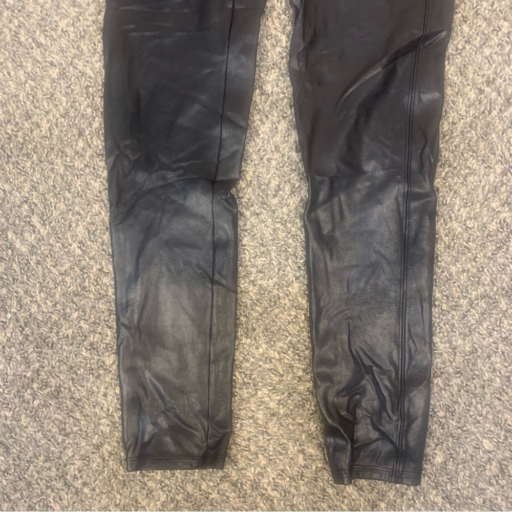 SPANX Faux Leather Shiny Moto Leggings - Picture 5 of 11